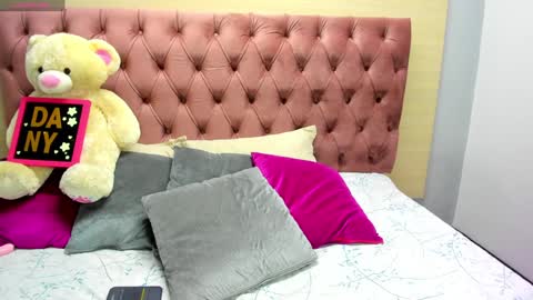 Snapshot of daniibelluci chatting on January 13, 7:43 am DaniiBelluci online show from January 13, 7:43 am