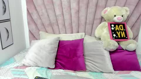 DaniiBelluci  online show from November 14, 4:55 am