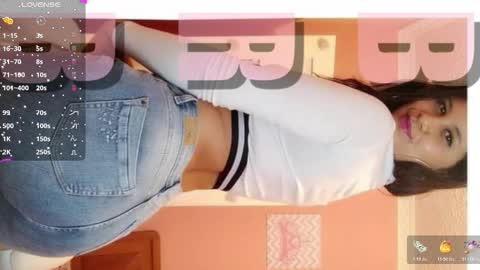 DaNii online show from October 21, 7:25 pm