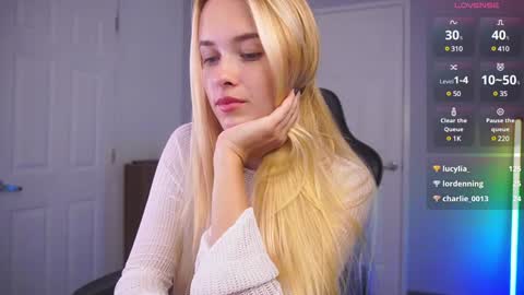 Snapshot of danikadillan chatting on December 27, 4:26 am Hi my name is Anna. Please say hello I like to chat with you. If u have request use Tip option .Thank you online show from December 27, 4:26 am