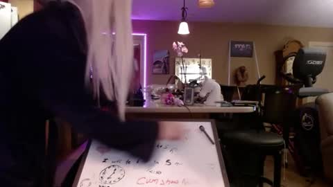 Snapshot of danikawhite69 chatting on December 23, 7:49 am DanikaWhite69 online show from December 23, 7:49 am