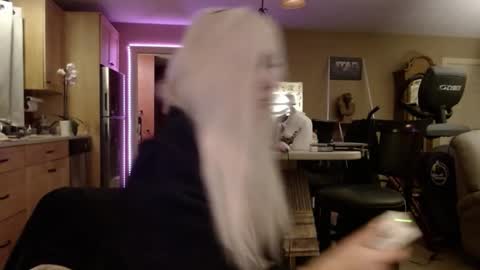 Snapshot of danikawhite69 chatting on January 14, 8:41 am DanikaWhite69 online show from January 14, 8:41 am