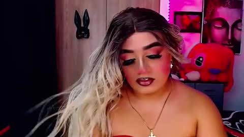 Snapshot of danipein chatting on October 31, 11:22 am danipein online show from October 31, 11:22 am