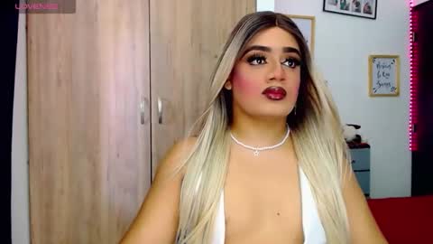 Snapshot of danipein chatting on January 8, 5:26 pm danipein online show from January 8, 5:26 pm