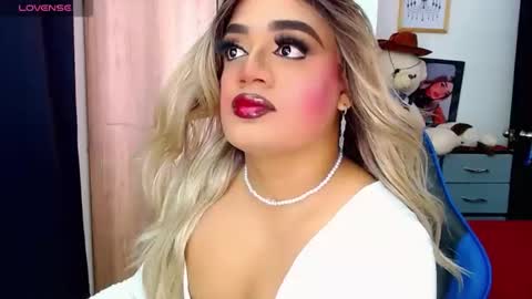 Snapshot of danipein chatting on January 12, 5:29 pm danipein online show from January 12, 5:29 pm