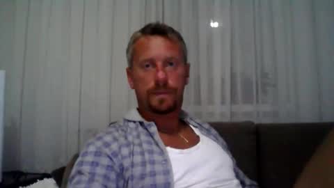 Snapshot of danisami12345 chatting on September 19, 2:46 am daniel online show from September 19, 2:46 am