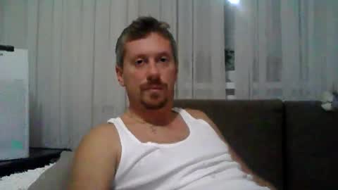 Snapshot of danisami12345 chatting on December 3, 10:08 pm daniel online show from December 3, 10:08 pm