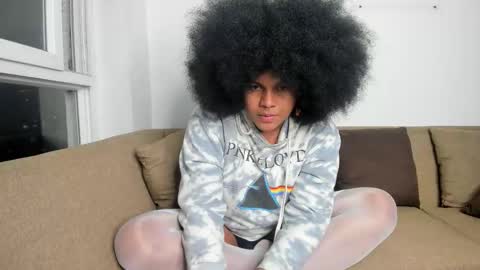 Snapshot of danisweet_ chatting on September 20, 11:17 pm dani online show from September 20, 11:17 pm