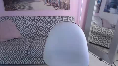 danna_wagner online show from December 15, 12:42 pm