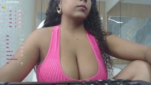 Snapshot of dannacoleman_ chatting on October 27, 8:02 pm danna online show from October 27, 8:02 pm