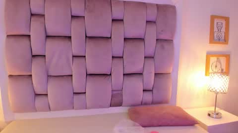 Snapshot of dannika07 chatting on November 6, 3:29 am Dannika online show from November 6, 3:29 am