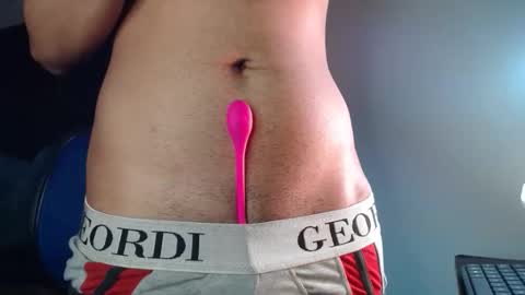 Snapshot of dannteftm chatting on November 6, 2:34 am DANNTE online show from November 6, 2:34 am