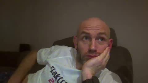 danny81boy online show from February 8, 11:24 pm