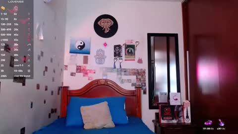 phantom555 online show from October 15, 5:13 pm