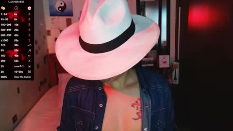 phantom555 online show from December 15, 8:35 pm