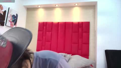 Danny online show from November 4, 1:21 pm