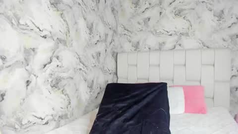 Snapshot of danny_fernandez chatting on November 18, 4:17 am danny_fernandez online show from November 18, 4:17 am