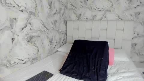 Snapshot of danny_fernandez chatting on December 2, 5:57 am danny_fernandez online show from December 2, 5:57 am