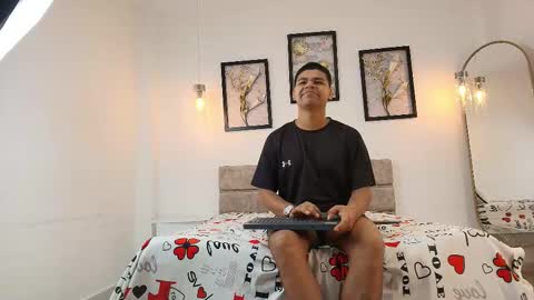 dannysamm online show from October 7, 11:51 am