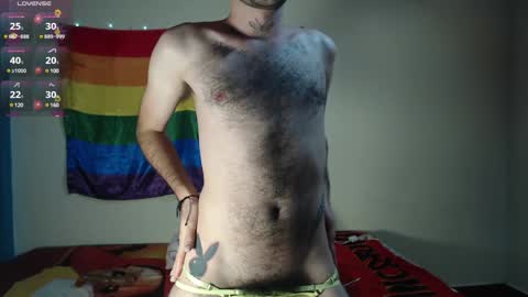 dante_bear online show from February 26, 12:27 am