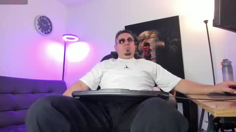 dante_bellini online show from February 17, 1:40 pm