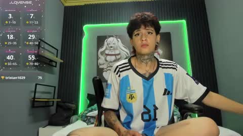 Snapshot of dante_bieber chatting on September 13, 8:30 pm dante online show from September 13, 8:30 pm