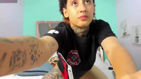 Snapshot of dante_bieber chatting on November 27, 11:40 pm dante online show from November 27, 11:40 pm