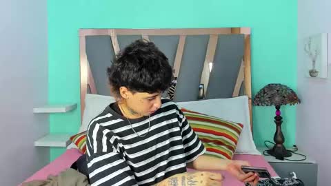 Snapshot of dante_bieber chatting on November 30, 3:05 pm dante online show from November 30, 3:05 pm