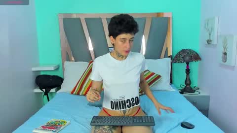 Snapshot of dante_bieber chatting on December 5, 3:52 pm dante online show from December 5, 3:52 pm