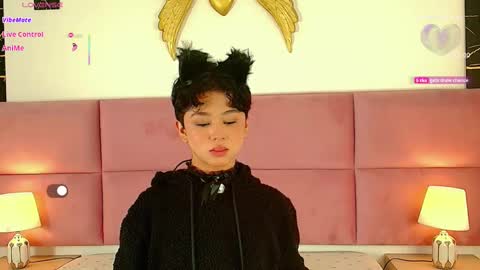 dante_bre online show from September 28, 2:33 pm