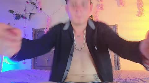 Dantegrayy online show from November 8, 2:23 am