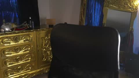 Snapshot of dantecoppolaa chatting on January 23, 3:43 pm Dante coppola online show from January 23, 3:43 pm