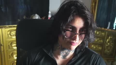 Snapshot of dantecoppolaa chatting on February 12, 9:11 pm Dante coppola online show from February 12, 9:11 pm