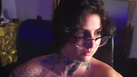 Snapshot of dantecoppolaa chatting on February 18, 3:10 am Dante coppola online show from February 18, 3:10 am