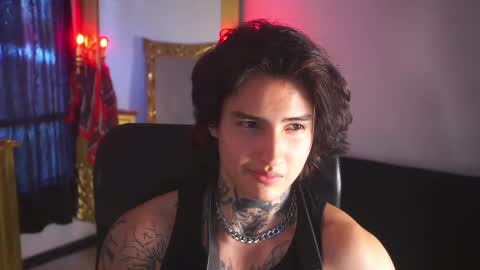 Snapshot of dantecoppolaa chatting on March 2, 6:51 pm Dante coppola online show from March 2, 6:51 pm