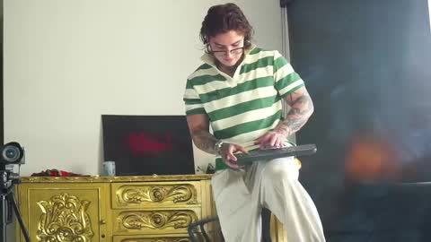 Snapshot of dantecoppolaa chatting on September 21, 9:16 pm Dante coppola online show from September 21, 9:16 pm