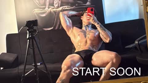 Snapshot of dantecoppolaa chatting on October 12, 7:24 pm Dante coppola online show from October 12, 7:24 pm