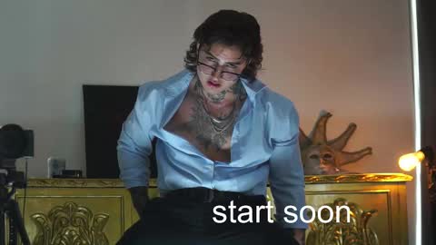 Snapshot of dantecoppolaa chatting on November 11, 10:21 pm Dante coppola online show from November 11, 10:21 pm