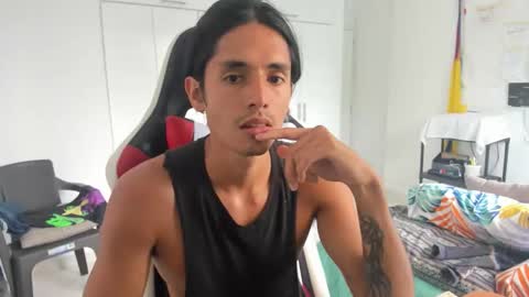 Snapshot of dantedecentralized chatting on October 22, 3:23 pm X Dante7373574 online show from October 22, 3:23 pm