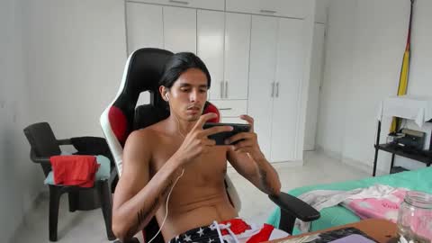 Snapshot of dantedecentralized chatting on November 25, 9:59 pm X Dante7373574 online show from November 25, 9:59 pm