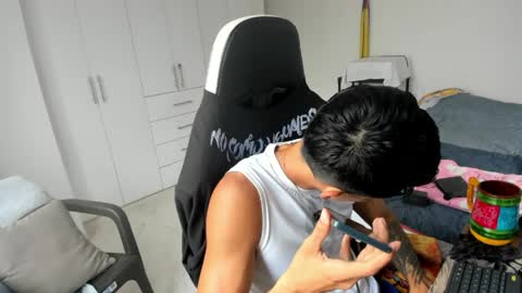 X Dante7373574 online show from April 20, 9:27 pm