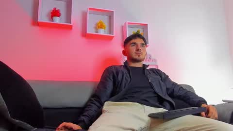 Dante online show from February 15, 3:03 am