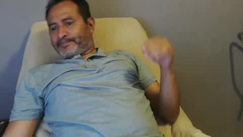 dantehot82 online show from January 4, 7:23 pm