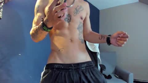 Snapshot of danteolsen chatting on March 4, 3:01 am Dante online show from March 4, 3:01 am