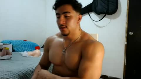 Snapshot of dantevicius chatting on November 5, 8:36 am Dante Vicius online show from November 5, 8:36 am