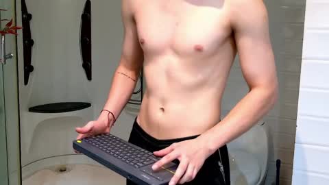 PlayWithMe online show from March 24, 9:31 pm