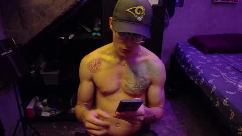 dany_kyng online show from April 7, 6:30 pm