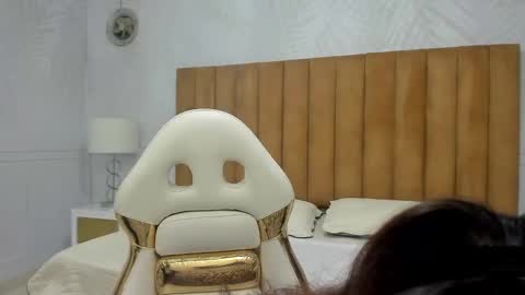 Daphne online show from January 21, 2:22 am