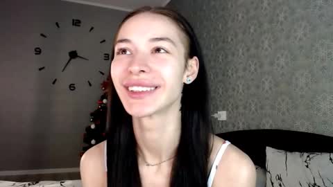 Daphne Darkthorn online show from December 21, 2:30 am