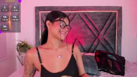 Daphne online show from February 5, 9:07 pm